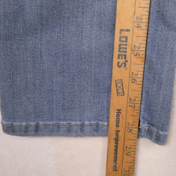 Simply Vera Wang Embroidered Jeans Light Wash Cropped Pants - Picture 8 of 10